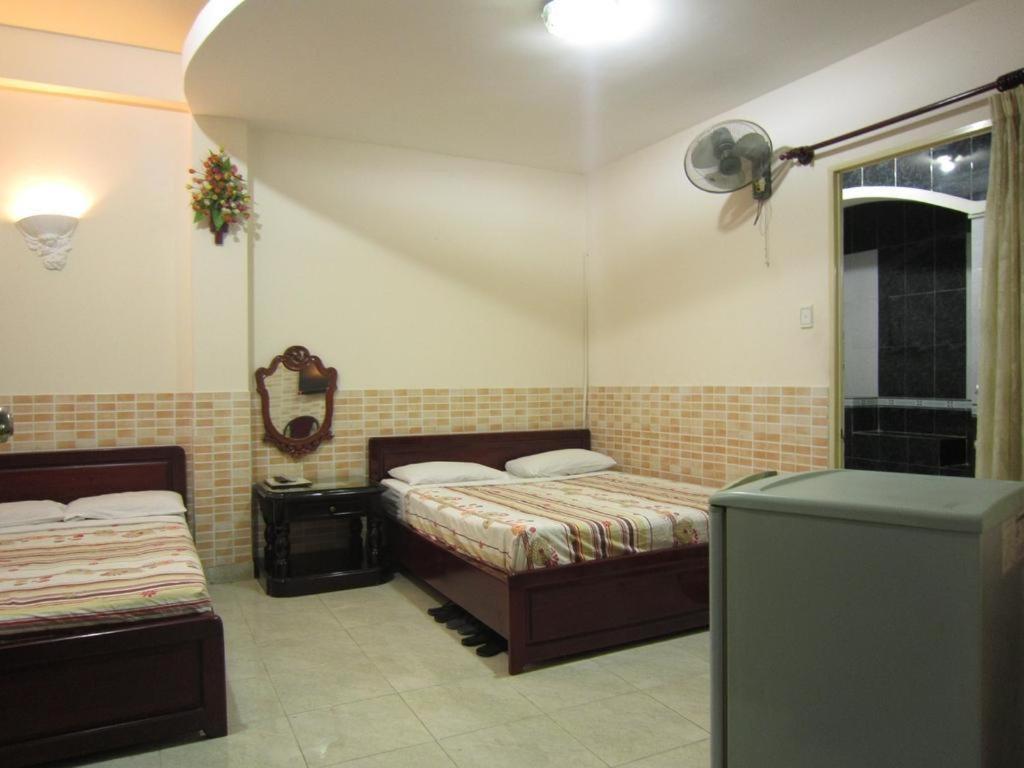 Timi Hotel Thành Pho Ho Chí Minh Esterno foto