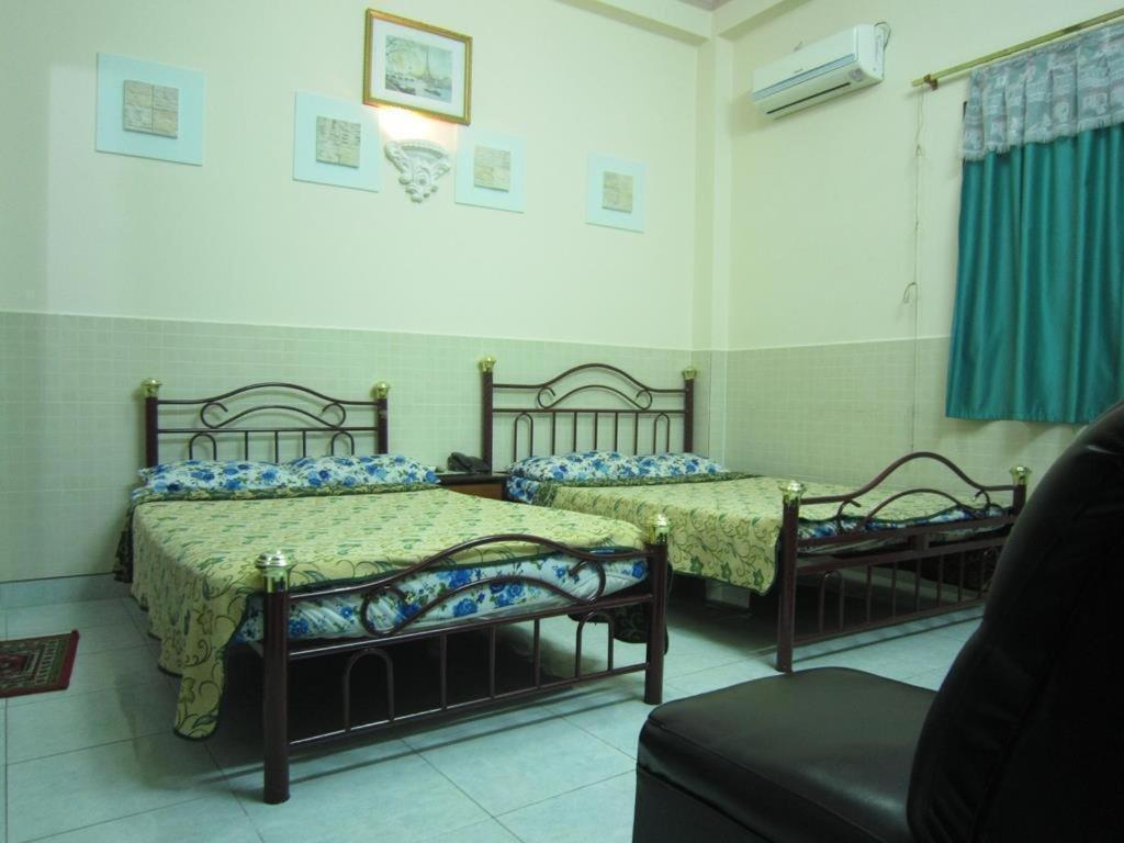 Timi Hotel Thành Pho Ho Chí Minh Esterno foto