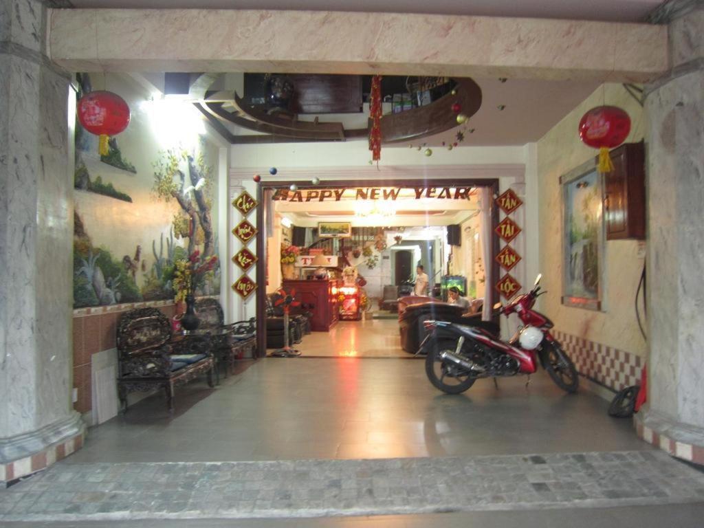 Timi Hotel Thành Pho Ho Chí Minh Esterno foto